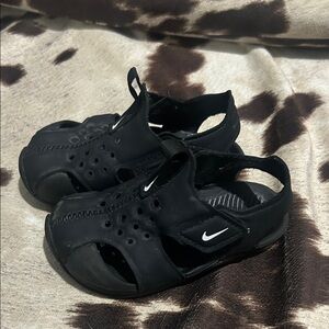 Nike Kids Black Open-Toe Sandals